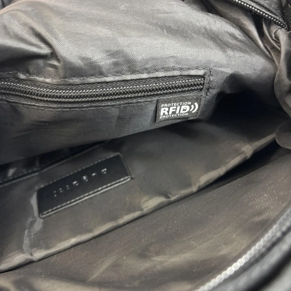 Bugatti Travel Backpack RFID Bag‎ Black Protection Padded Work CNV2538BU-BLACK